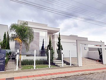 Casa Alto Padr�o � Venda